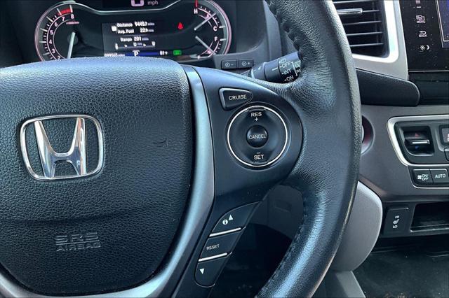 Photo of 2017 Modern Steel Metallic Honda Pilot