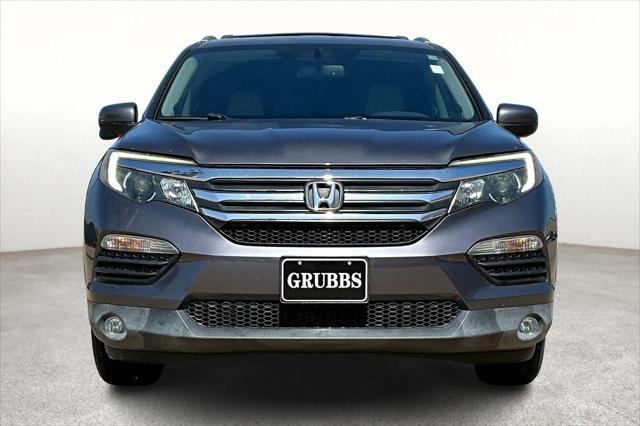 Photo of 2017 Modern Steel Metallic Honda Pilot