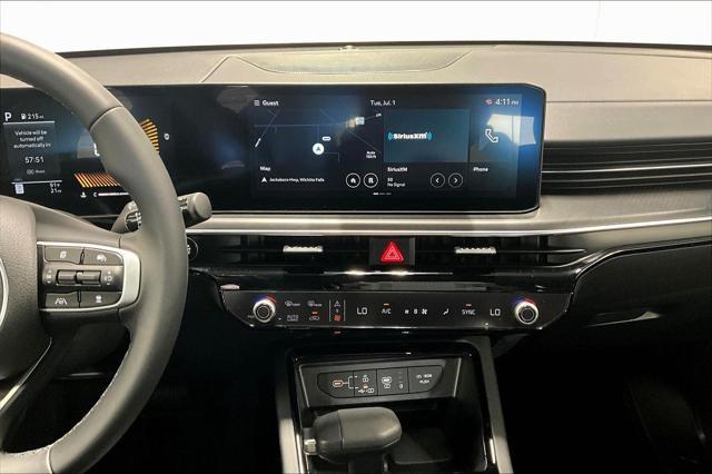 Photo of 2025 GRAY Kia K5