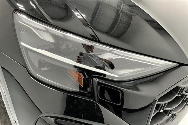 Photo of 2024 Mythos Black Metallic Audi SQ8