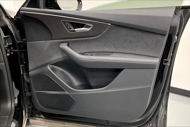 Photo of 2024 Mythos Black Metallic Audi SQ8