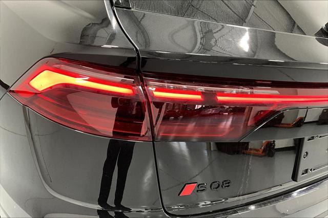 Photo of 2024 Mythos Black Metallic Audi SQ8