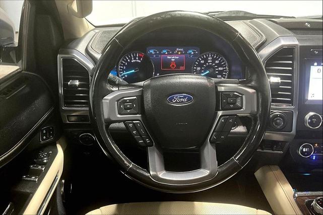 Photo of 2019 White Platinum Metallic Tri-Coat Ford Expedition