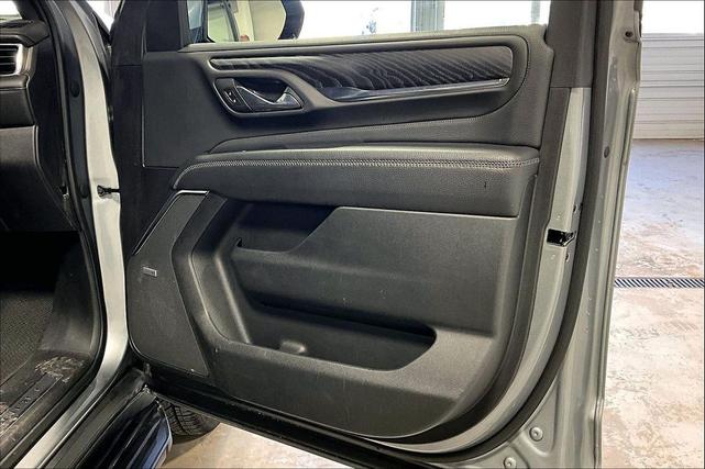 Photo of 2023 Sterling Metallic GMC Yukon