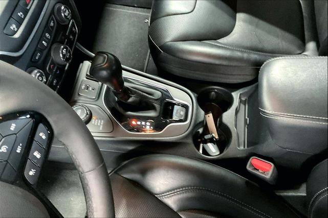 Photo of 2023 Sting-Gray Clearcoat Jeep Cherokee