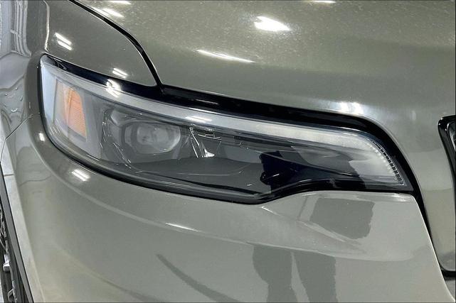 Photo of 2023 Sting-Gray Clearcoat Jeep Cherokee