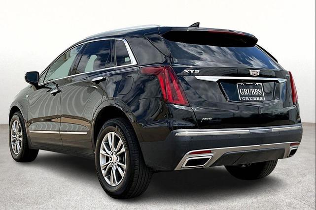Photo of 2023 Stellar Black Metallic Cadillac XT5