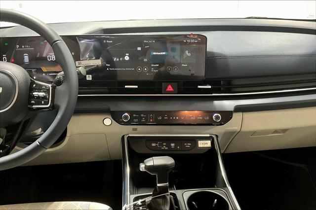 Photo of 2025  Kia Carnival