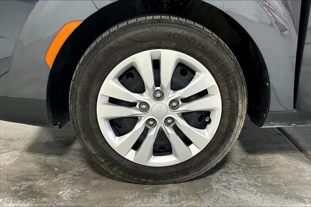 Photo of 2022 Gravity Gray Kia Soul