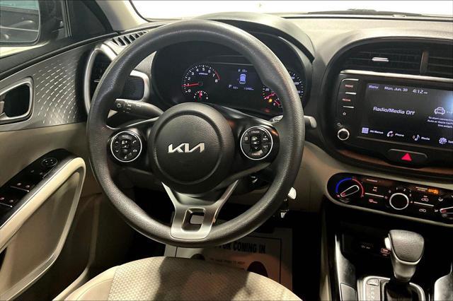 Photo of 2022 Gravity Gray Kia Soul
