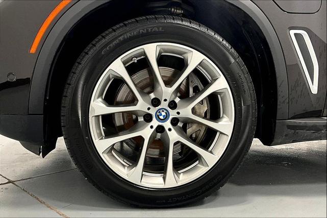 Photo of 2023 Jet Black BMW X5 PHEV