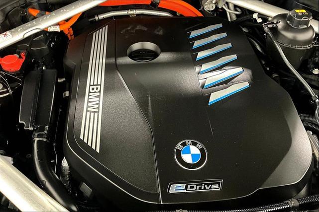 Photo of 2023 Jet Black BMW X5 PHEV