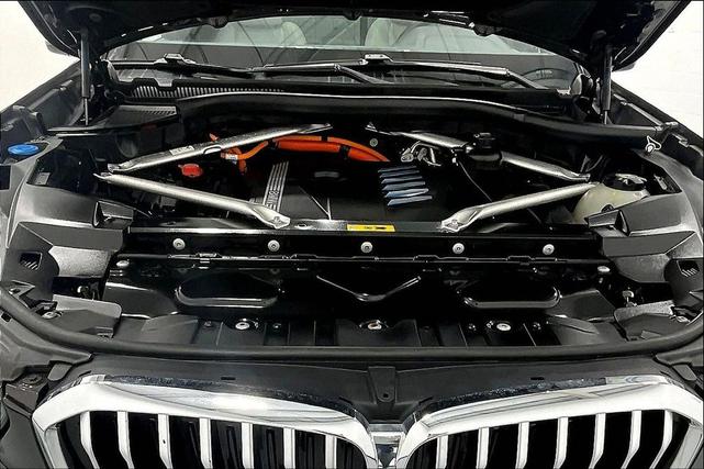 Photo of 2023 Jet Black BMW X5 PHEV
