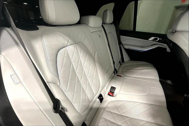 Photo of 2023 Jet Black BMW X5 PHEV
