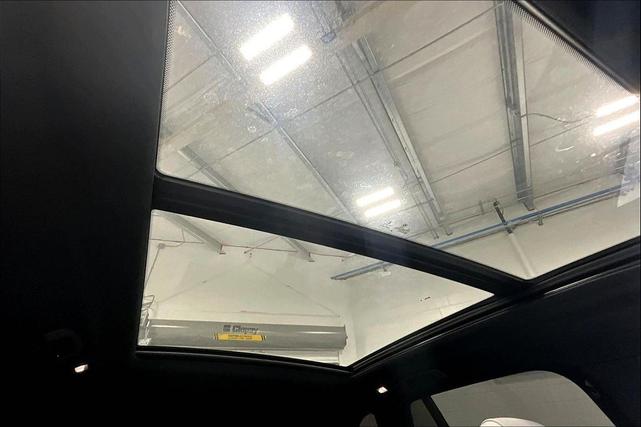 Photo of 2023 Jet Black BMW X5 PHEV