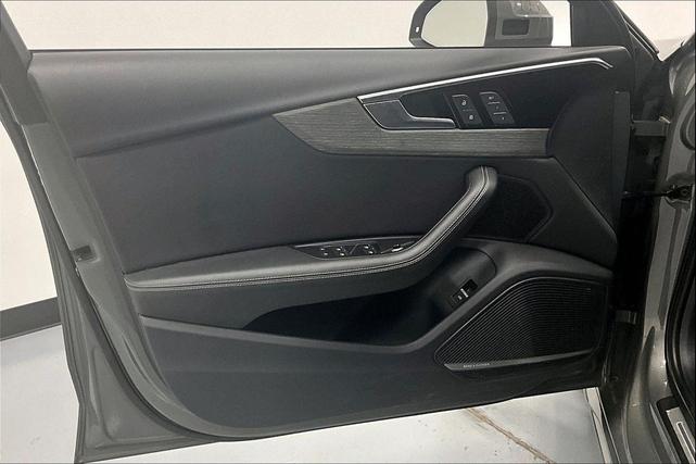 Photo of 2023 Navarra Blue Metallic Audi A4