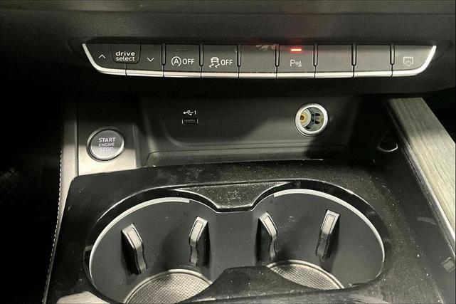 Photo of 2023 Navarra Blue Metallic Audi A4