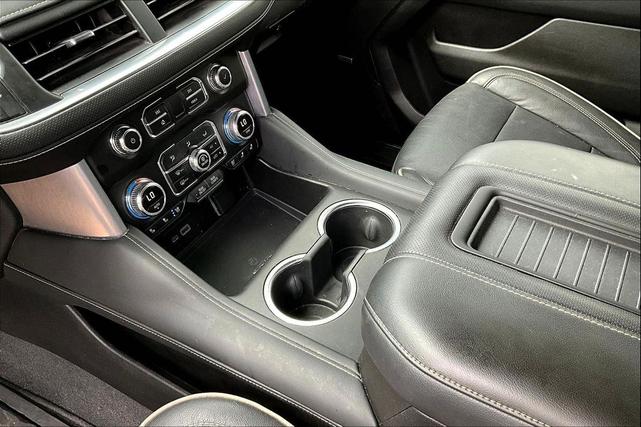 Photo of 2021 Onyx Black GMC Yukon XL