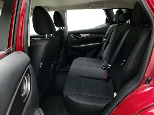 Photo of 2018 Red Nissan Rogue Sport