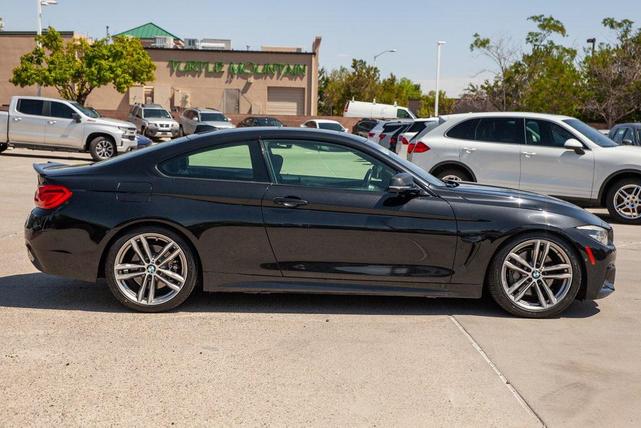 Photo of 2019 Black Sapphire Metallic BMW 430