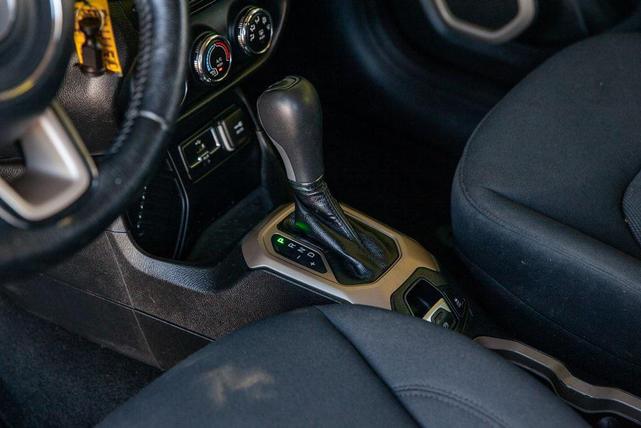 Photo of 2015 Colorado Red Jeep Renegade