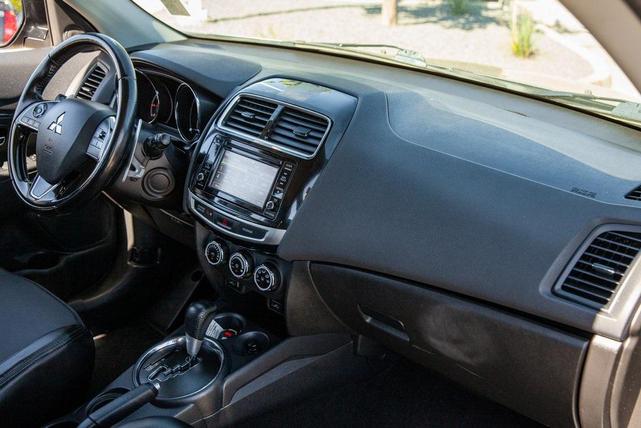 Photo of 2016 Cool Silver Metallic Mitsubishi Outlander Sport