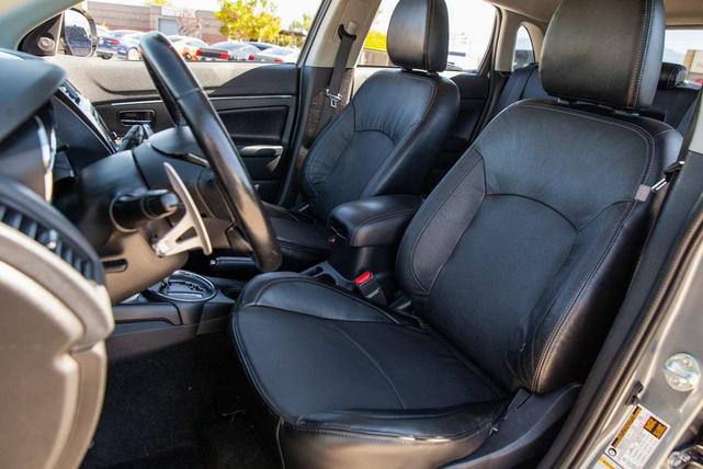 Photo of 2016 Cool Silver Metallic Mitsubishi Outlander Sport