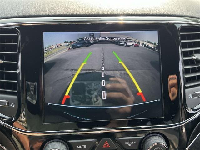 Photo of 2021 Diamond Black Jeep Grand Cherokee
