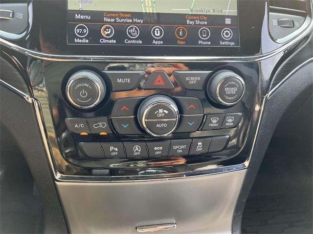 Photo of 2021 Diamond Black Jeep Grand Cherokee