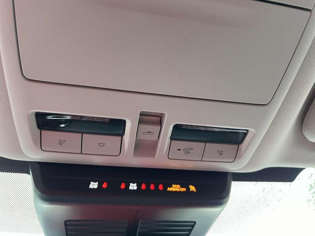 Photo of 2024 Jet Black Mica Mazda CX-90 PHEV