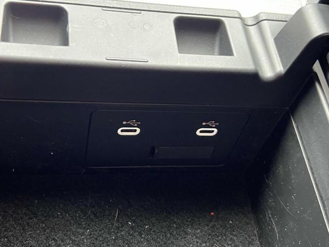 Photo of 2024 Jet Black Mica Mazda CX-90 PHEV
