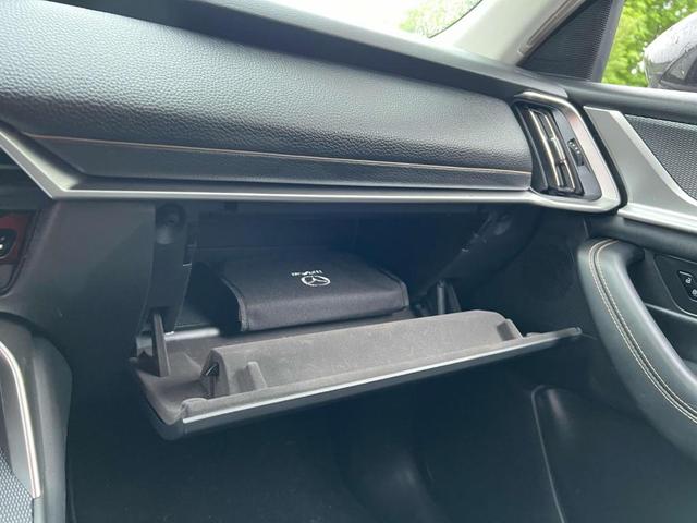 Photo of 2024 Jet Black Mica Mazda CX-90 PHEV