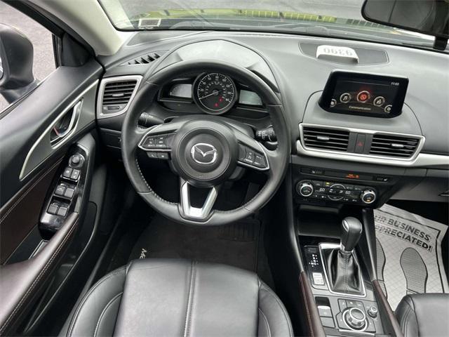 Photo of 2018 Deep Crystal Blue Mica Mazda Mazda3