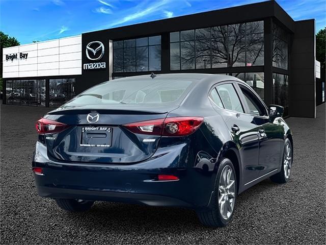 Photo of 2018 Deep Crystal Blue Mica Mazda Mazda3