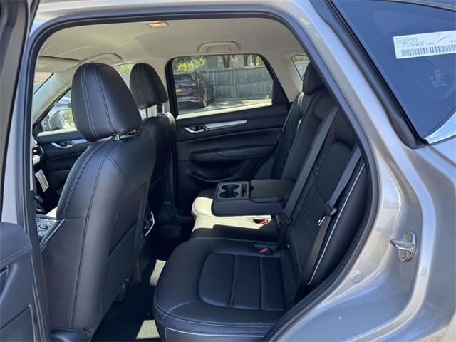 Photo of 2025 Platinum Quartz Metallic Mazda CX-5