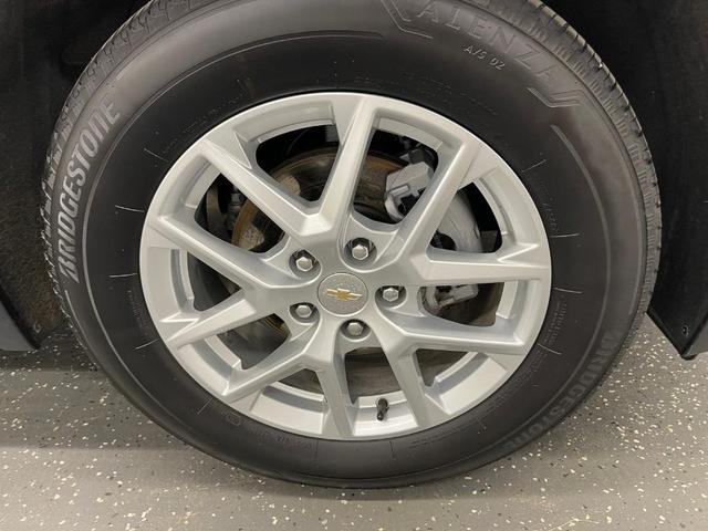 Photo of 2024 Mosaic Black Metallic Chevrolet Equinox