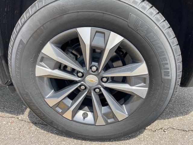 Photo of 2025 Summit White Chevrolet Equinox