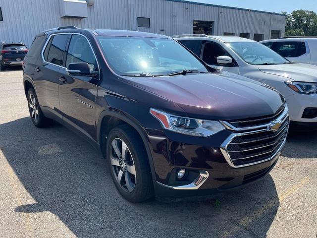Photo of 2018 Black Currant Metallic Chevrolet Traverse