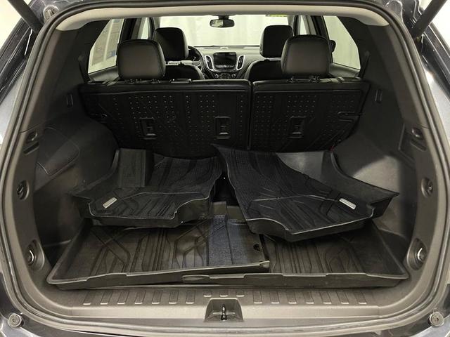 Photo of 2022 Gray Chevrolet Equinox