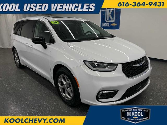2024 Chrysler Pacifica