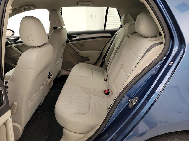 Photo of 2017 Blue Volkswagen Golf