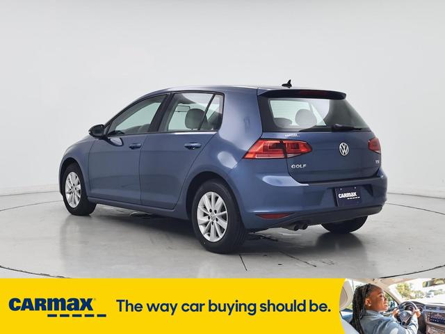 Photo of 2017 Blue Volkswagen Golf