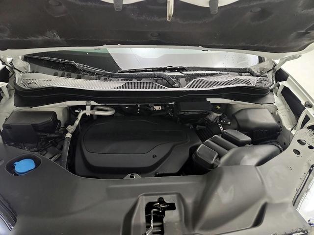 Photo of 2022 White Honda Ridgeline