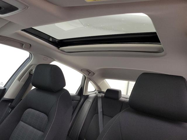 Photo of 2022 Gray Honda Civic