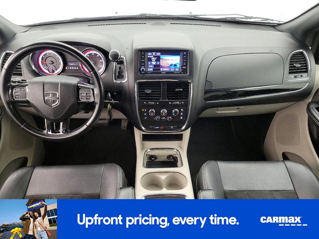 Photo of 2020 White Dodge Grand Caravan