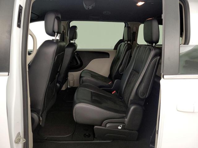Photo of 2020 White Dodge Grand Caravan