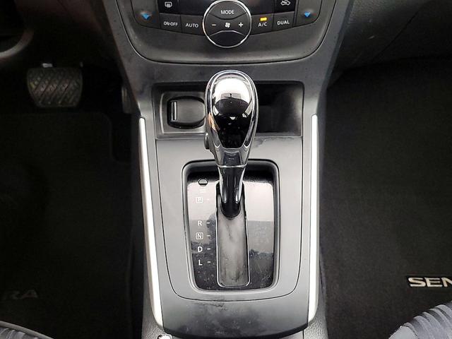 Photo of 2019 Blue Nissan Sentra