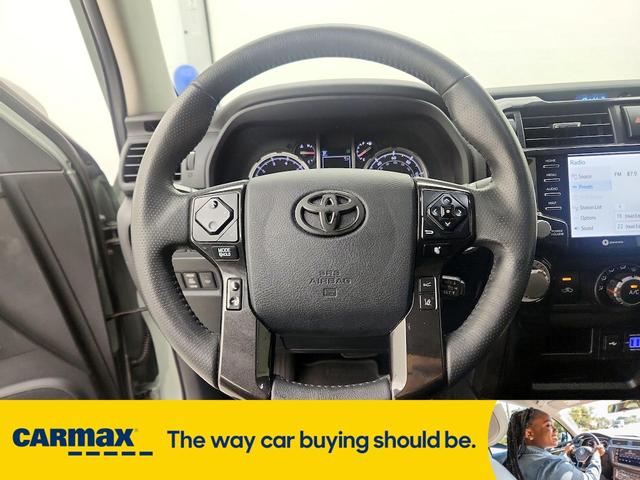 Photo of 2022 Gray Toyota 4Runner