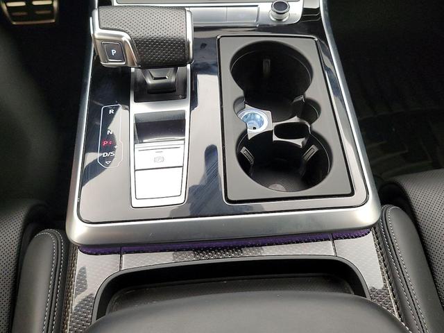 Photo of 2020 White Audi SQ7