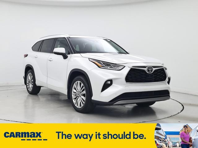 2024 Toyota Highlander